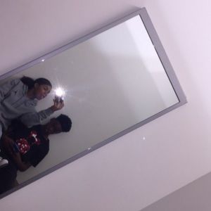 Meet your Posher, Carmella